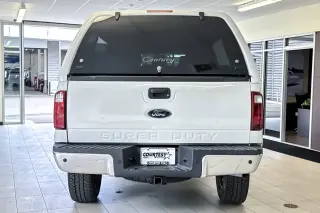 Ford F-350 Super Duty 2016 4x4 XLT Cabina Crew 4 puertas 8 pies LB SRW Pickup