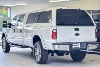 Ford F-350 Super Duty 2016 4x4 XLT Cabina Crew 4 puertas 8 pies LB SRW Pickup