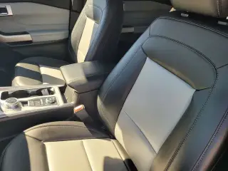 Ford Explorer 2024 AWD XLT 4 puertas SUV
