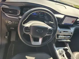 Ford Explorer 2024 AWD XLT 4 puertas SUV