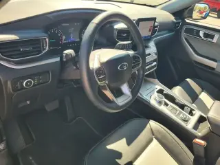 Ford Explorer 2024 AWD XLT 4 puertas SUV