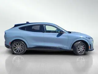 Ford Mustang Mach-E 2023 AWD GT 4 puertas SUV