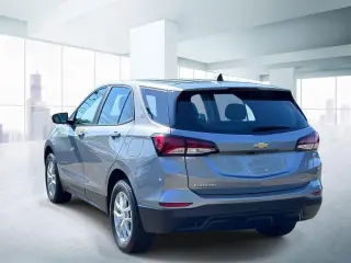 Chevrolet Equinox 2024 4x4 LS 4 puertas SUV con 1LS