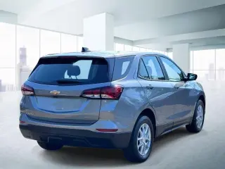 Chevrolet Equinox 2024 4x4 LS 4 puertas SUV con 1LS