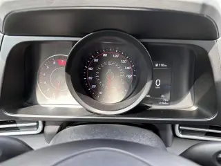 Hyundai ELANTRA 2023 SE 4 puertas Sedan