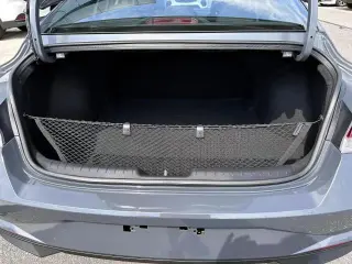 Hyundai ELANTRA 2023 SE 4 puertas Sedan
