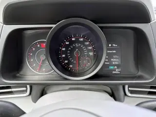 Hyundai ELANTRA 2023 SE 4 puertas Sedan