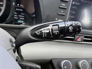 Hyundai ELANTRA 2023 SE 4 puertas Sedan