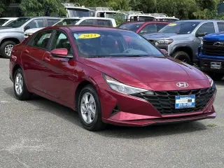 Hyundai ELANTRA 2023 SE 4 puertas Sedan