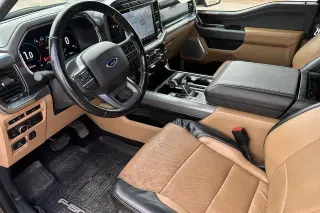 Ford F-150 2021 4x4 Lariat 4 puertas SuperCrew 5.5 pies. Caja corta