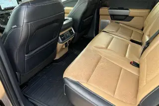 Ford F-150 2021 4x4 Lariat 4 puertas SuperCrew 5.5 pies. Caja corta