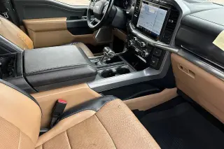 Ford F-150 2021 4x4 Lariat 4 puertas SuperCrew 5.5 pies. Caja corta