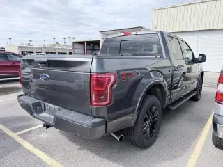 Ford F-150 2015 4x4 Lariat 4 puertas SuperCrew 5.5 pies. SB