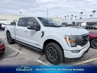 Ford F-150 2023 4x4 XLT 4 puertas SuperCrew 6.5 pies SB