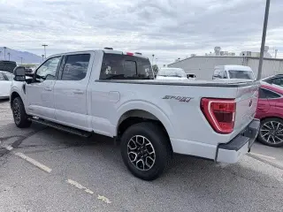 Ford F-150 2023 4x4 XLT 4 puertas SuperCrew 6.5 pies SB