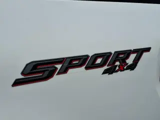 Ford F-150 2023 4x4 XLT 4 puertas SuperCab 6.5 pies SB