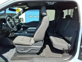 Ford F-150 2023 4x4 XLT 4 puertas SuperCab 6.5 pies SB