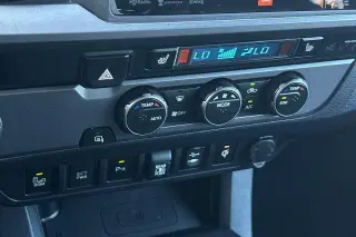 Toyota Tacoma 2019 4x2 TRD Sport 4 puertas Doble Cabina 5.0 ft SB