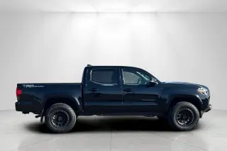 Toyota Tacoma 2019 4x2 TRD Sport 4 puertas Doble Cabina 5.0 ft SB