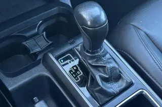 Toyota Tacoma 2019 4x2 TRD Sport 4 puertas Doble Cabina 5.0 ft SB