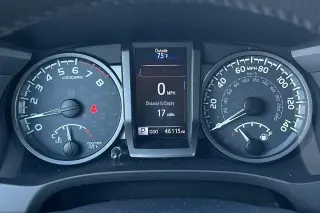 Toyota Tacoma 2019 4x2 TRD Sport 4 puertas Doble Cabina 5.0 ft SB