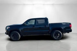 Toyota Tacoma 2019 4x2 TRD Sport 4 puertas Doble Cabina 5.0 ft SB