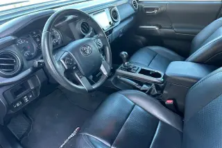 Toyota Tacoma 2019 4x2 TRD Sport 4 puertas Doble Cabina 5.0 ft SB