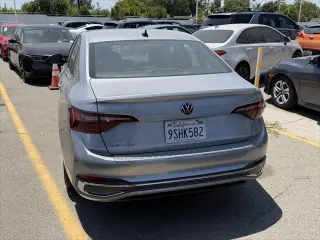 Volkswagen Jetta 2024 SEL 4 puertas Sedan