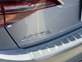 Volkswagen Jetta 2024 SEL 4 puertas Sedan