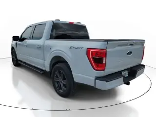 Ford F-150 2023 4x2 XL 4 puertas SuperCrew 5.5 pies SB