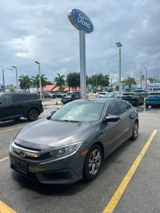 Honda Civic 2018 LX 4 puertas Sedan CVT