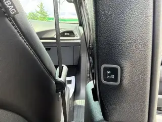 Chrysler Pacifica 2025 Select 4 puertas Minivan