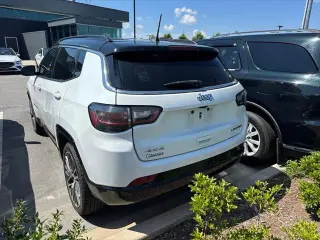 Jeep Compass 2022 4x4 Limited 4 puertas SUV