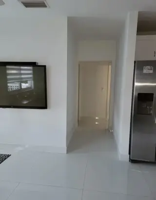 stainless steel Spacious home