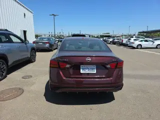 Nissan Altima 2024 2.5 SV 4dr Sedan