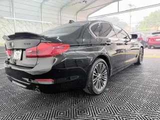 2017 BMW 5 Series