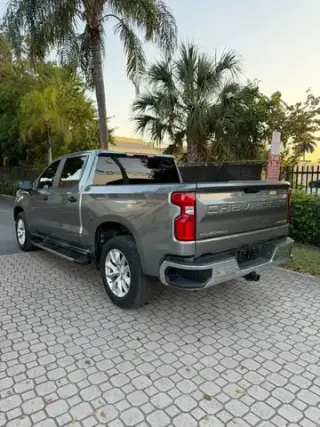 *Chevrolet Silverado 1500