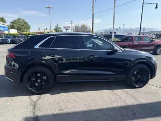 2019 Audi Q8