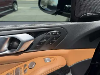 2020 BMW X7