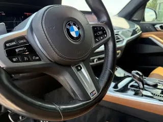 2020 BMW X7