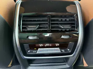 2020 BMW X7