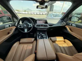 2020 BMW X7