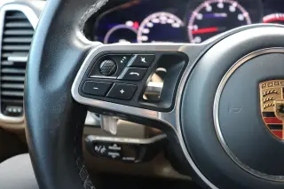 2022 Porsche Cayenne