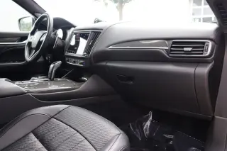 2021 Maserati Levante