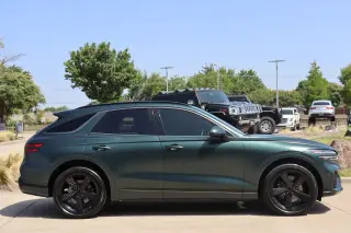 2023 Genesis GV70