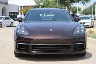 2018 Porsche Panamera