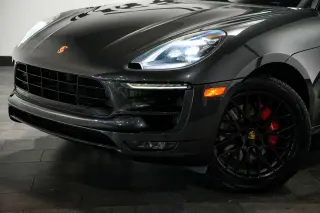 2017 Porsche Macan