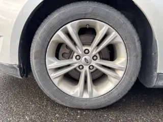 2018 Ford Taurus