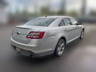 2018 Ford Taurus