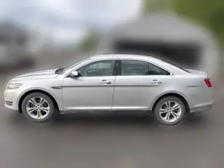2018 Ford Taurus